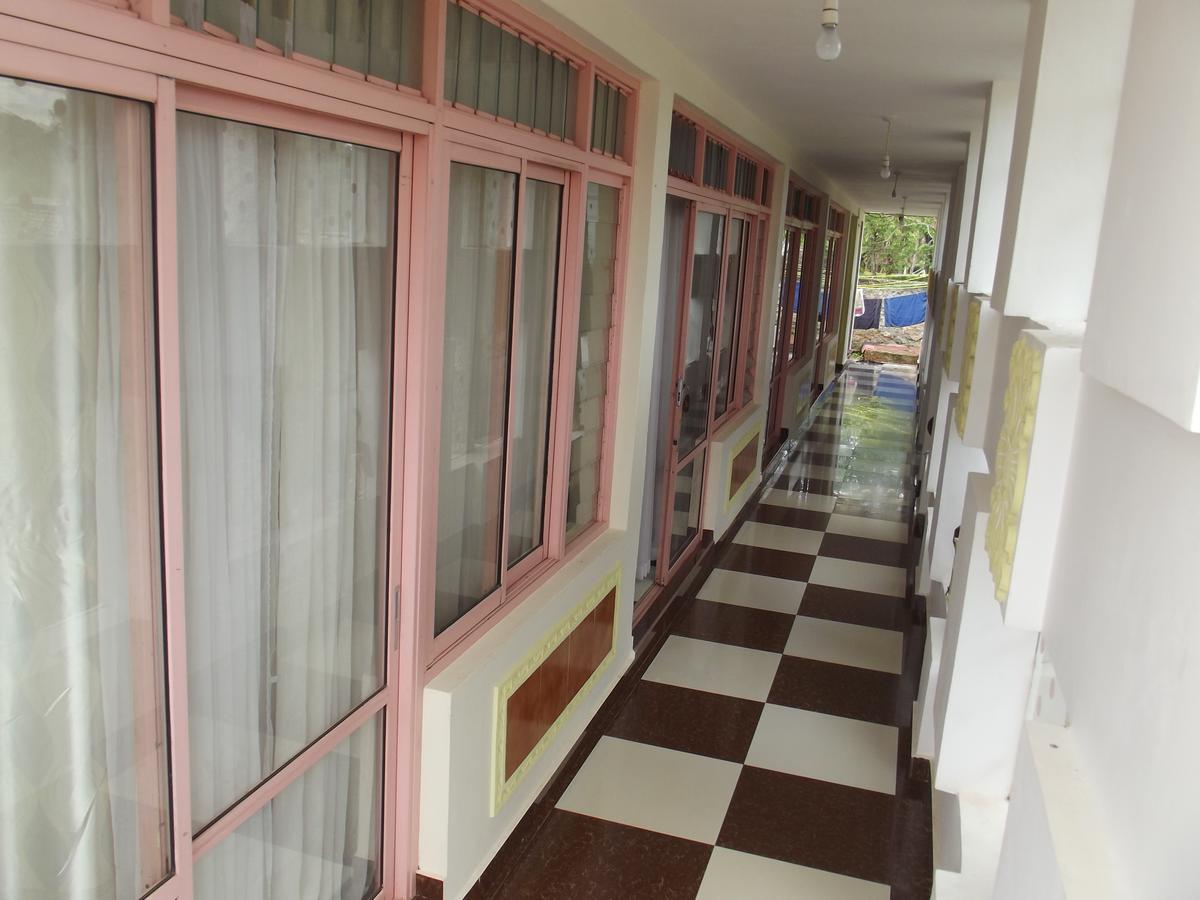 Peacock Park Hotel Ukunda Kültér fotó